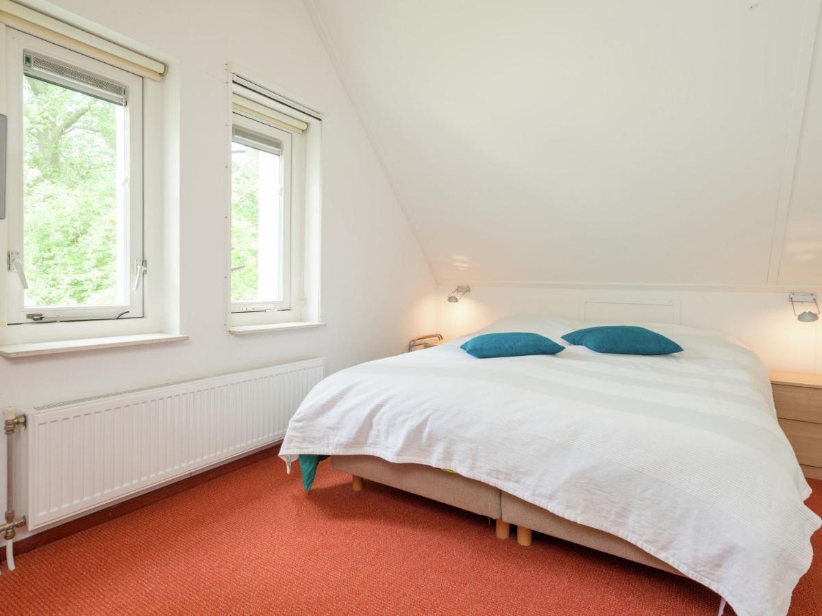 Villa With Spacious Garden Near Heeten Exteriör bild