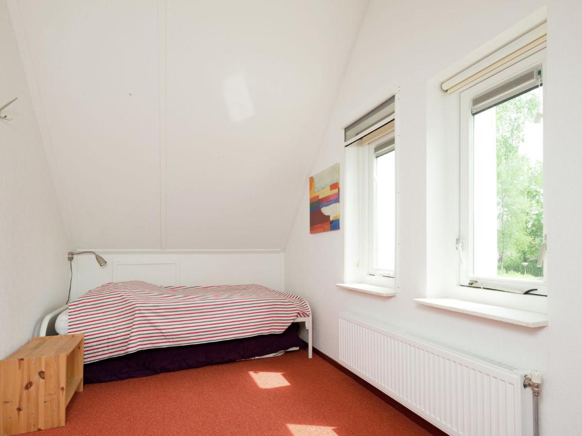 Villa With Spacious Garden Near Heeten Exteriör bild