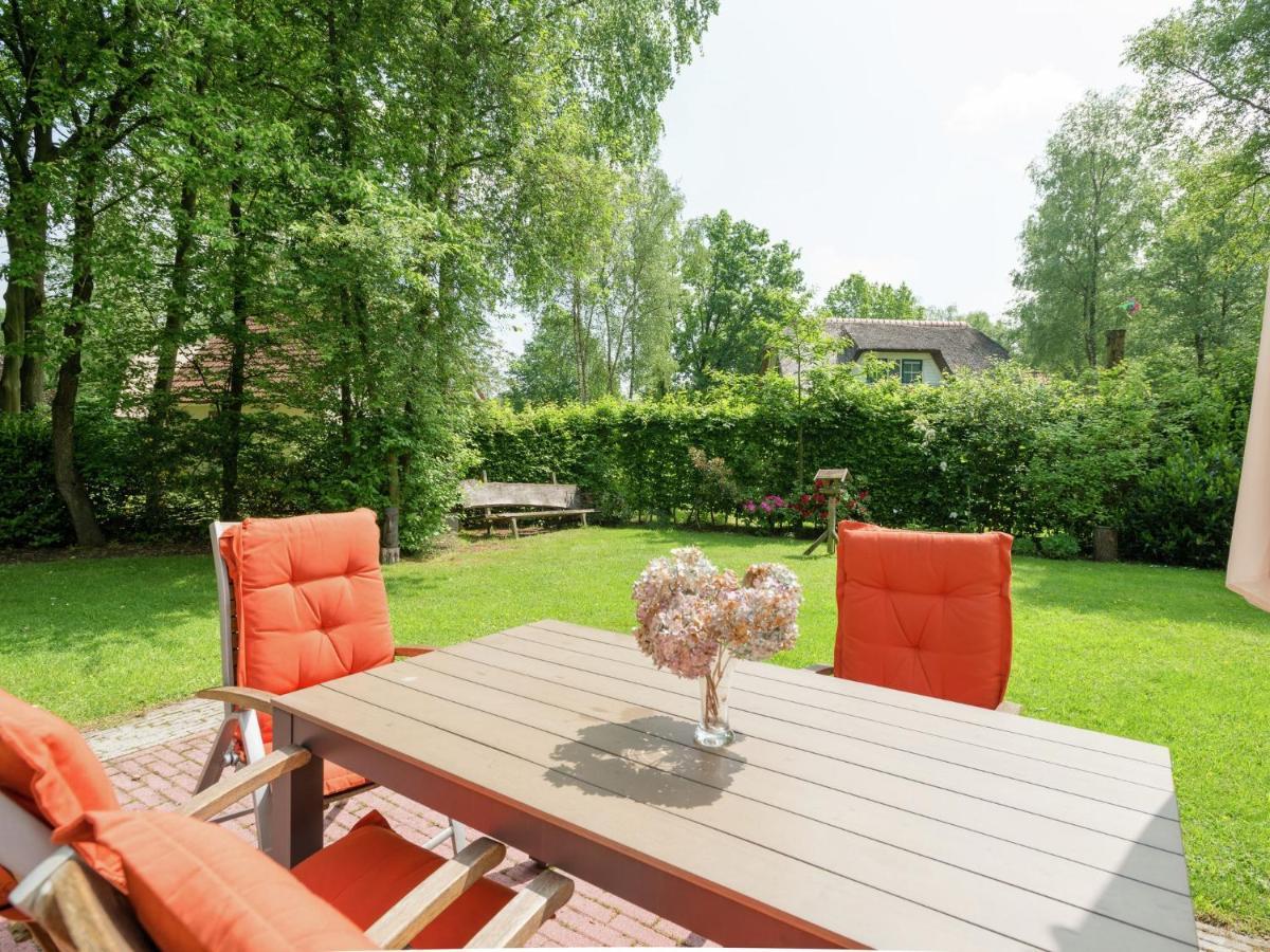Villa With Spacious Garden Near Heeten Exteriör bild