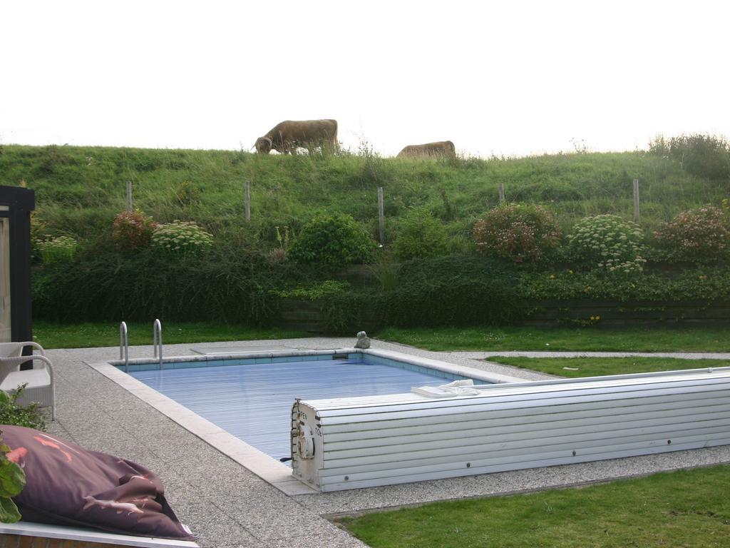 Villa With Spacious Garden Near Heeten Exteriör bild